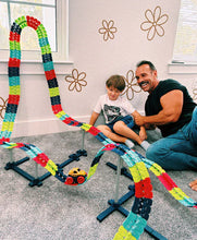 Lade das Bild in den Galerie-Viewer, SkyLoop™️ - Die Anti-Schwerkraft-Rennbahn