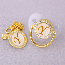 Lade das Bild in den Galerie-Viewer, Diamant Schnuller mit Kette