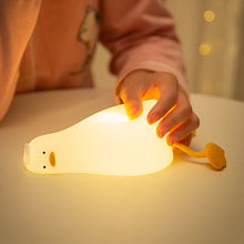Lade das Bild in den Galerie-Viewer, QuackyColin™️ - Die originelle Squishy-Lampe
