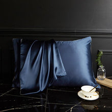 Lade das Bild in den Galerie-Viewer, 100% Pure Silk Pillowcase
