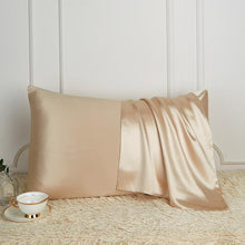 Lade das Bild in den Galerie-Viewer, 100% Pure Silk Pillowcase
